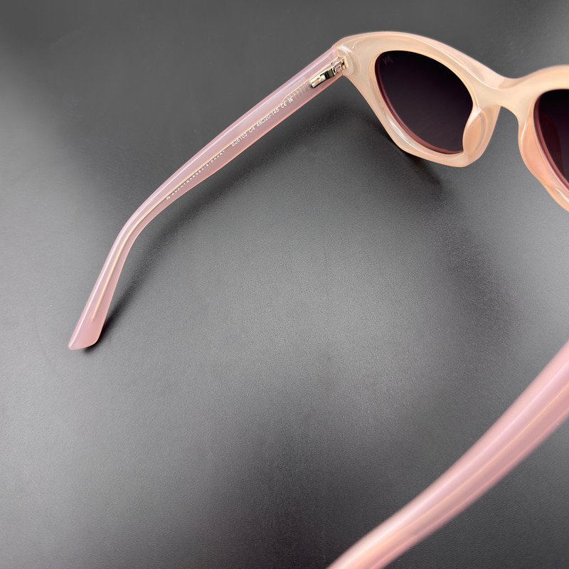 عینک آفتابی گربه ای زنانه آلبرت وگ مدل S26103C4 Acetate Avantgarde Visionary