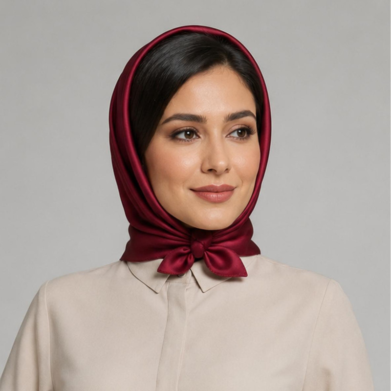 روسری ساتن ابریشم زنانه مدل مینی اسکارف ساتن ابریشم با رنگ بندی با طول و عرض ۷۵*۷۵ سانتیمتر