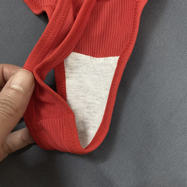 ست نیم تنه و شورت ورزشی زنانه مدل P2T21