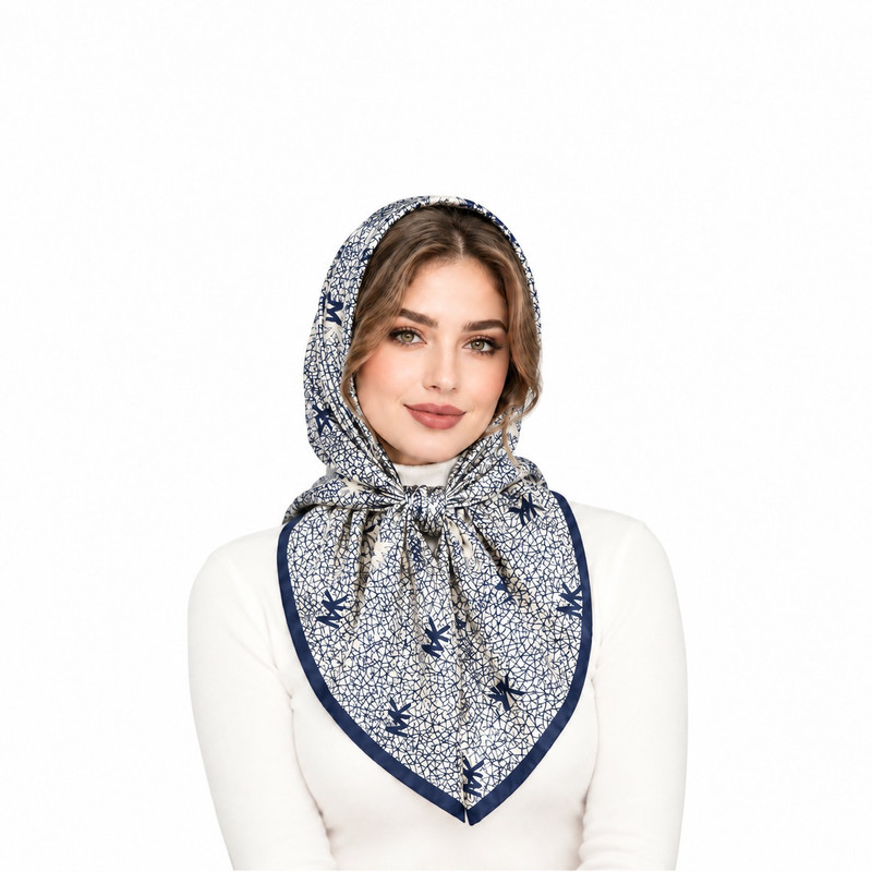 روسری زنانه نخی طرح حروف مدل E400