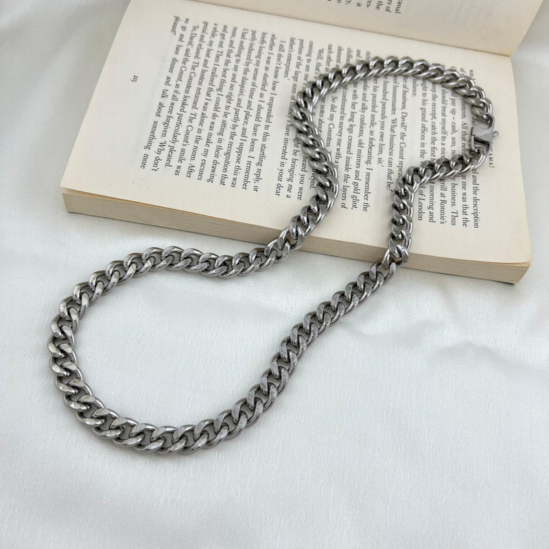 گردنبند مدل کارتی کد N4532