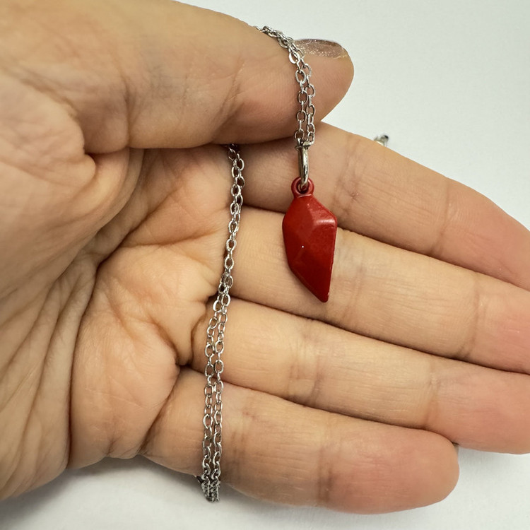 گردنبند مدل مگنتی استیل طرح قلب کریستال عاشق کد 2heart111 بسته 2 عددی