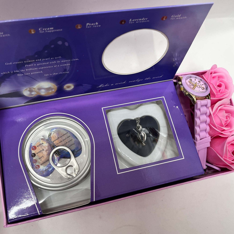 ست هدیه زنانه مدل مروارید داخل صدف همراه ساعت و باکس گل معطر کد 14