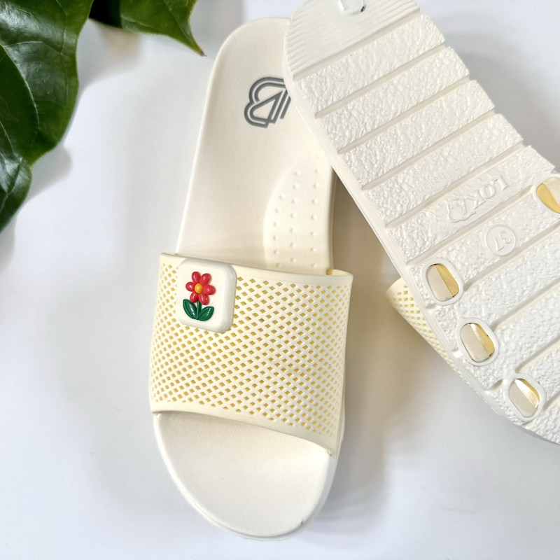 دمپایی لژدار زنانه مدل مینیمال کد Cr-02