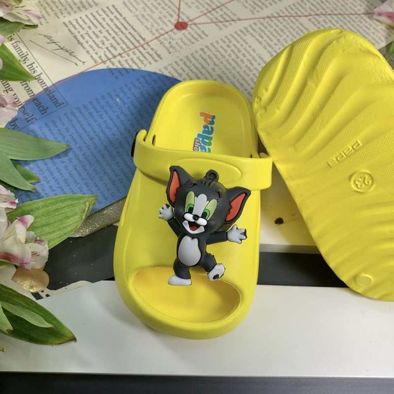 صندل پسرانه پاپا مدل تام و جری کد YEll-02