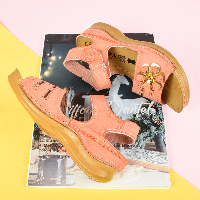 صندل دخترانه پاپا مدل طبی برچسبی گلدار KLBS.3653