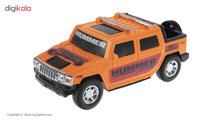 ماشین اسباب بازی آفرود دورج توی مدل Hummer با بدنه پلاستیکی مقاوم و طراحی الهامگرفته از نمونه واقعی، ابعاد 24 × 10 × 9.5 سانتیمتر و وزن سبک 290 گرمی مناسب بازی کودکان