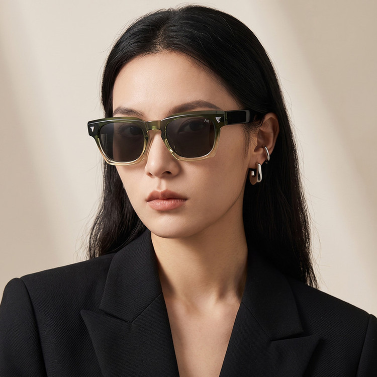 عینک آفتابی آلبرت وگ مدل S31245C2 Avantgarde Visionary