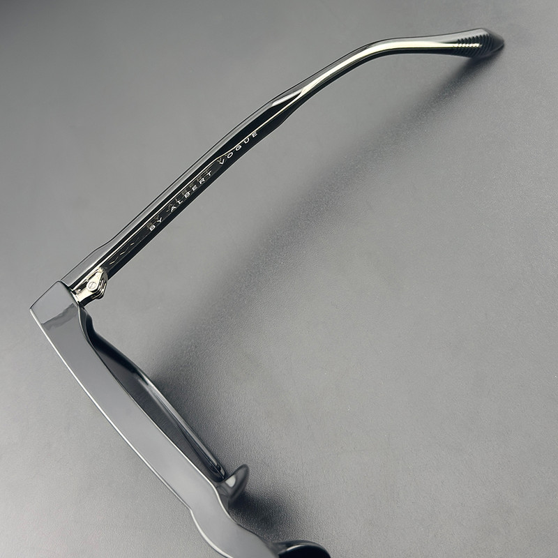 عینک آفتابی آلبرت وگ مدل SZ8102 Obsidian