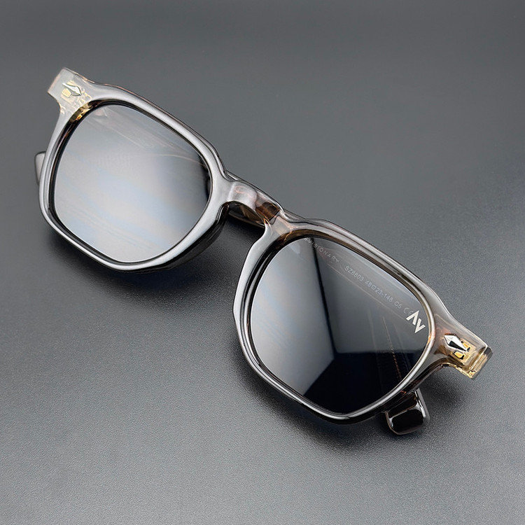 عینک آفتابی آلبرت وگ مدل SZ8803 Olive Obsidian