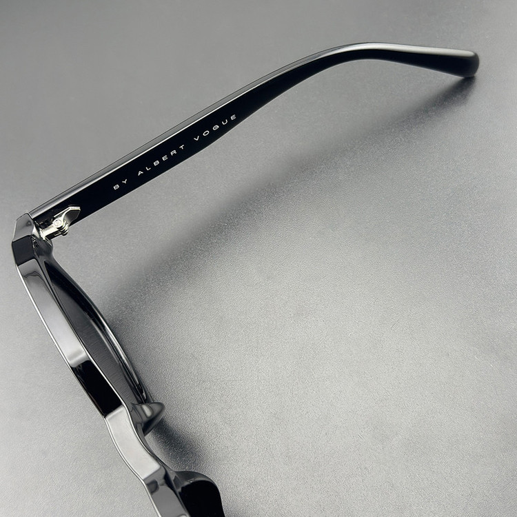 عینک آفتابی زنانه آلبرت وگ مدل S31112C1 Avantgarde Visionary