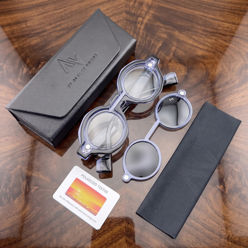 فریم عینک طبی آلبرت وگ مدل SZ3005 C4 Polarized Double Switch به همراه کاور آفتابی
