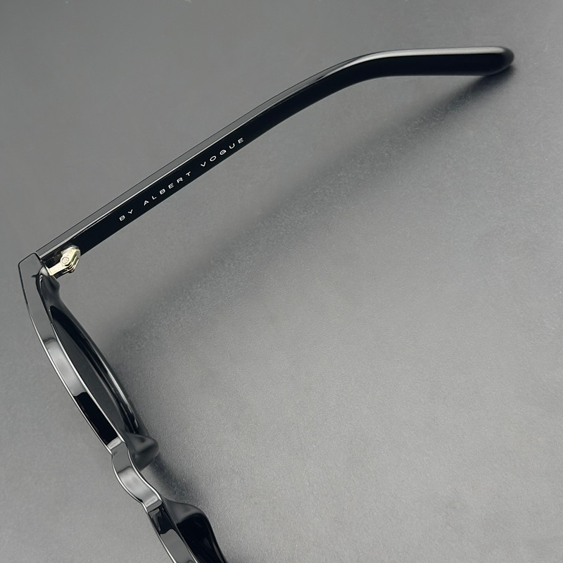 عینک آفتابی زنانه آلبرت وگ مدل S31125C1 Avantgarde Visionary