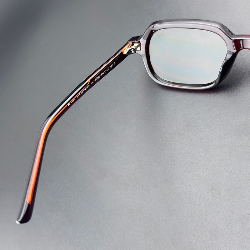 عینک آفتابی آلبرت وگ مدل SZ8807 Mahogany Moss