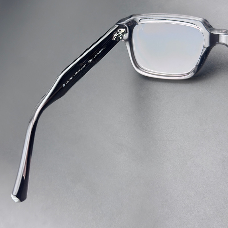 عینک آفتابی آلبرت وگ مدل SZ8818 Shadow Yale