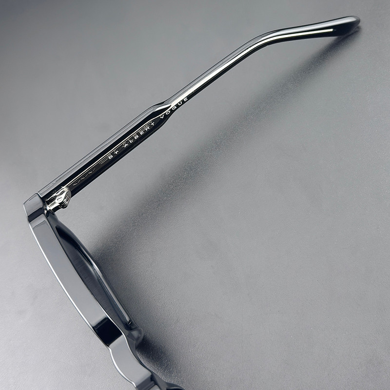 عینک آفتابی آلبرت وگ مدل SZ8109 Obsidian