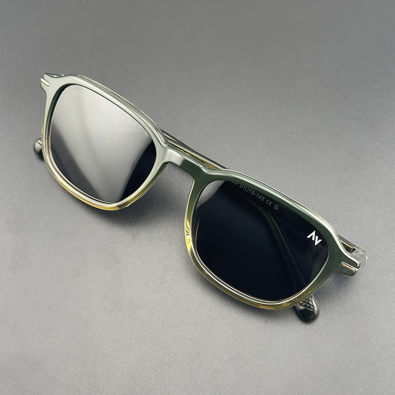 عینک آفتابی آلبرت وگ مدل S31234C5 Avantgarde Visionary