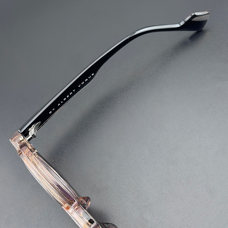 فریم عینک طبی آلبرت وگ مدل SZ3005 C3 Polarized Double Switch به همراه کاور آفتابی