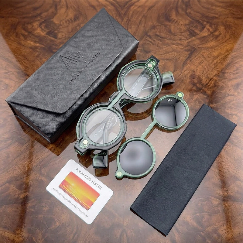 فریم عینک طبی آلبرت وگ مدل SZ3005 C2 Polarized Double Switch به همراه کاور آفتابی