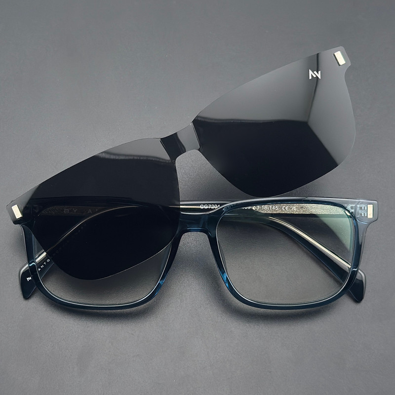 فریم عینک طبی آلبرت وگ مدل CG7201C643P109 Polarized Double Switch مناسب برای انواع صورت به همراه کاور آفتابی