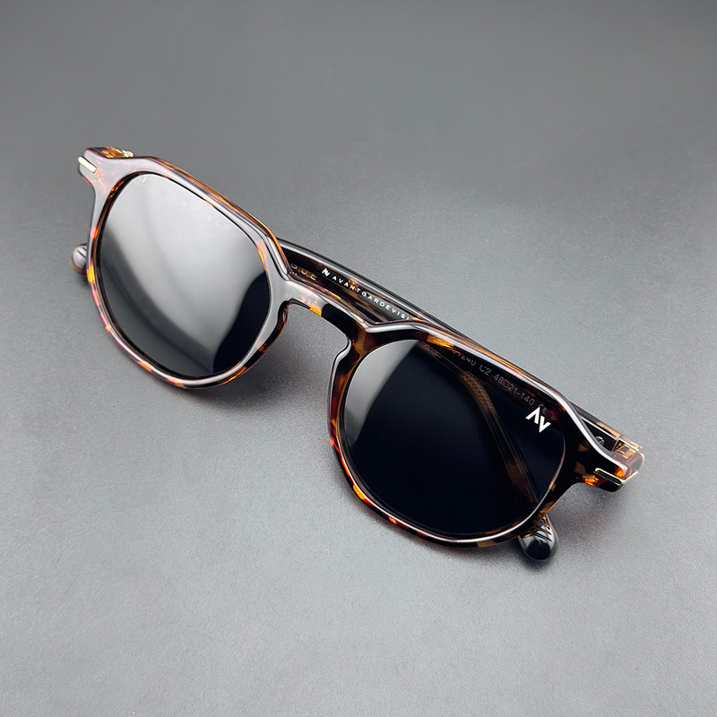 عینک آفتابی زنانه آلبرت وگ مدل S31240C2 Avantgarde Visionary